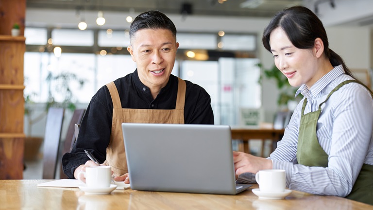 How to build a small business website on a low budget