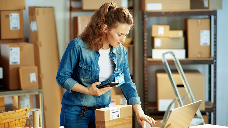 WhatsApp Business app: Using broadcast messages to connect with customers